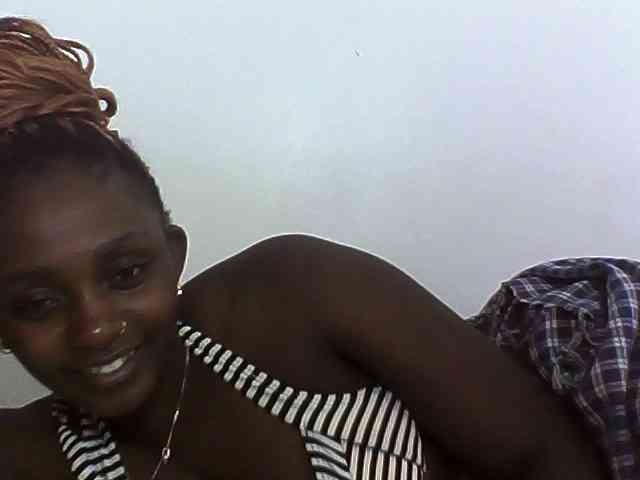 Sexydolly3 webcam