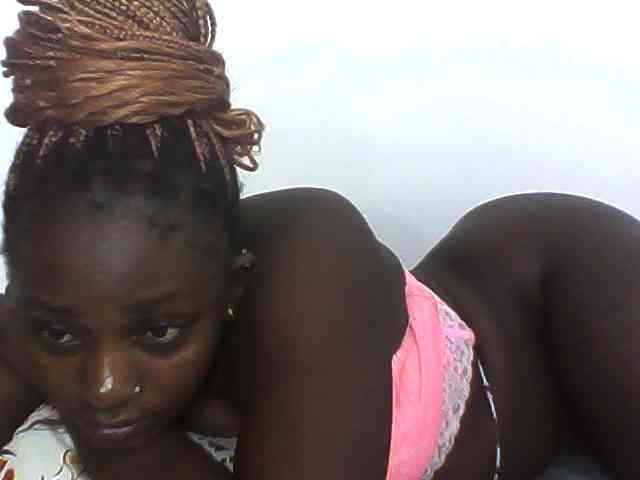 Sexydolly3 webcam