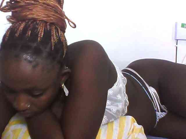 Sexydolly3 webcam