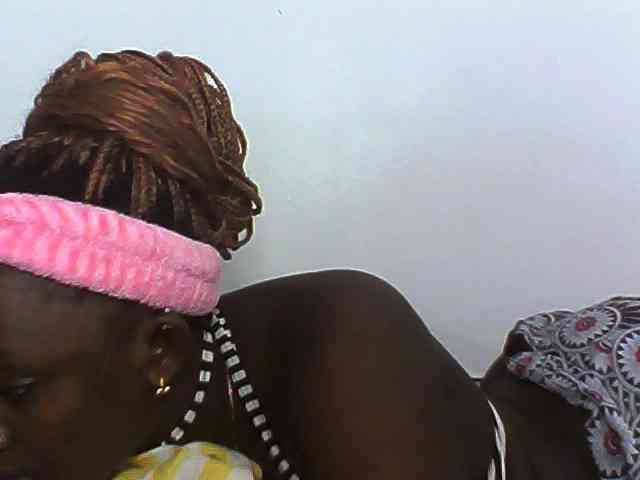 Sexydolly3 webcam