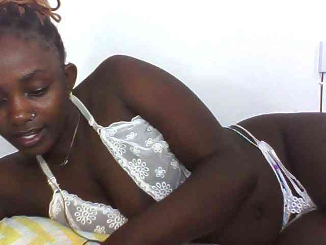 Sexydolly3 webcam
