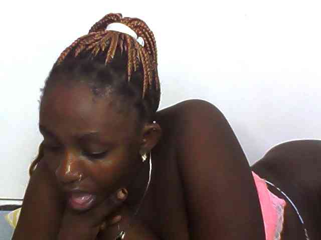 Sexydolly3 webcam