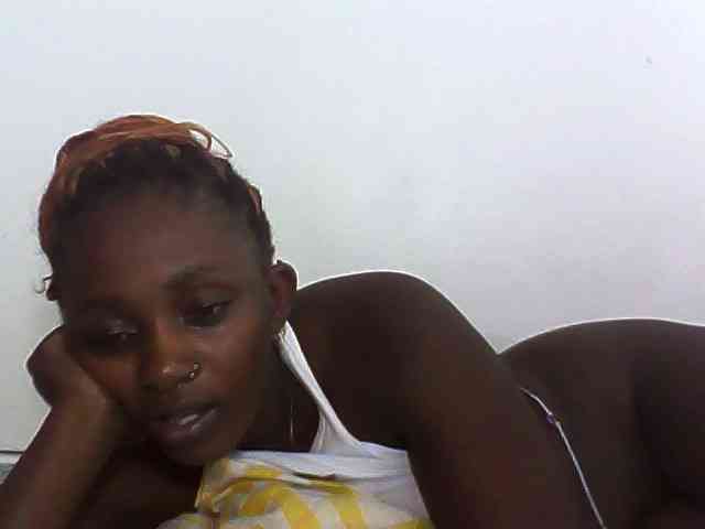 Sexydolly3 webcam