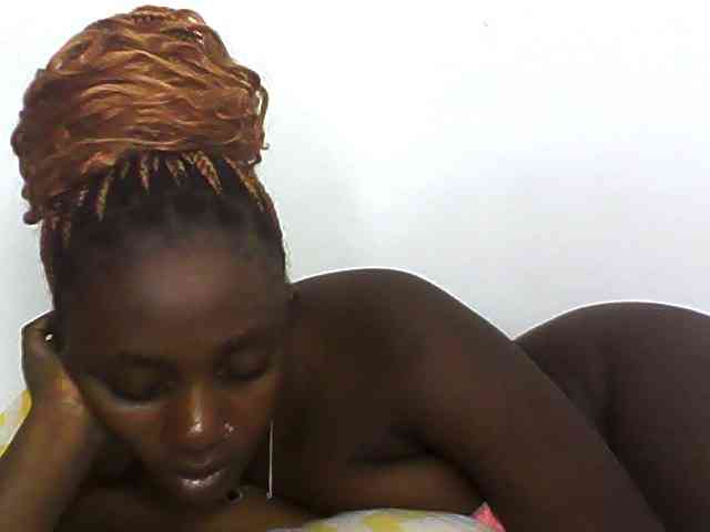 Sexydolly3 webcam