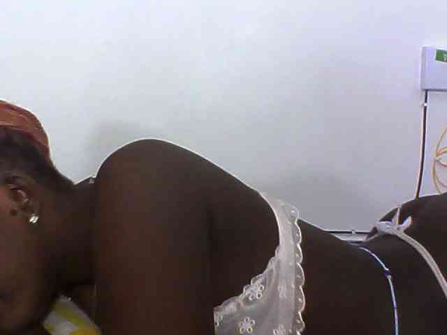 Sexydolly3 webcam