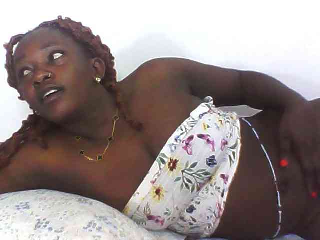 Sexydolly3 webcam