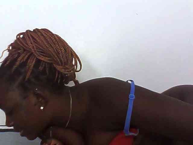 Sexydolly3 webcam