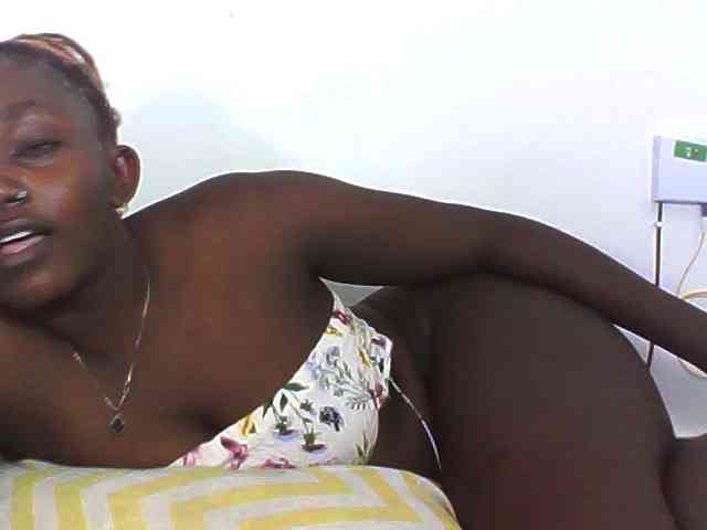Sexydolly3 webcam