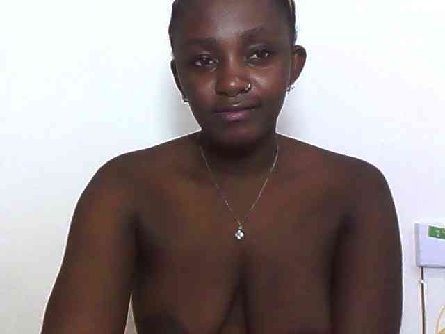 Sexydolly3 webcam