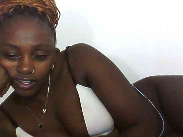Sexydolly3 webcam