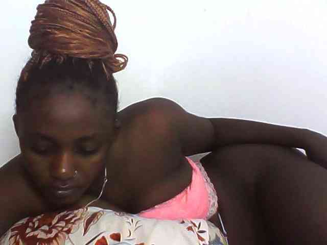 Sexydolly3 webcam
