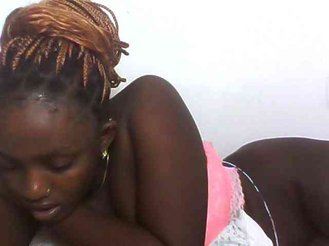 Sexydolly3 webcam