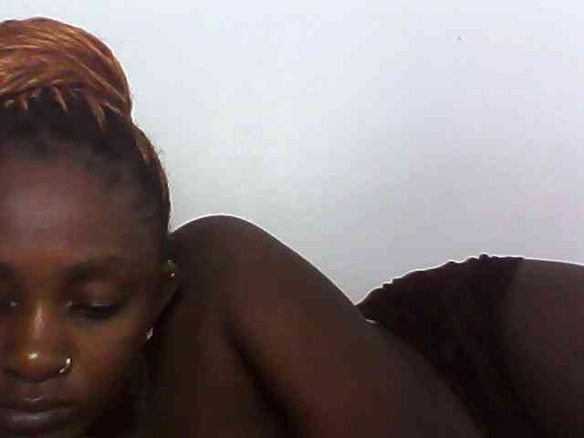Sexydolly3 webcam