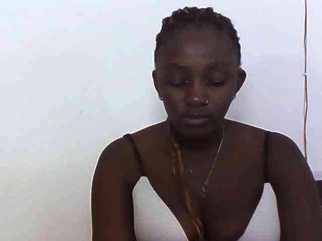Sexydolly3 webcam