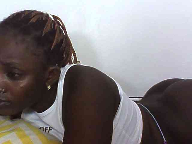 Sexydolly3 webcam