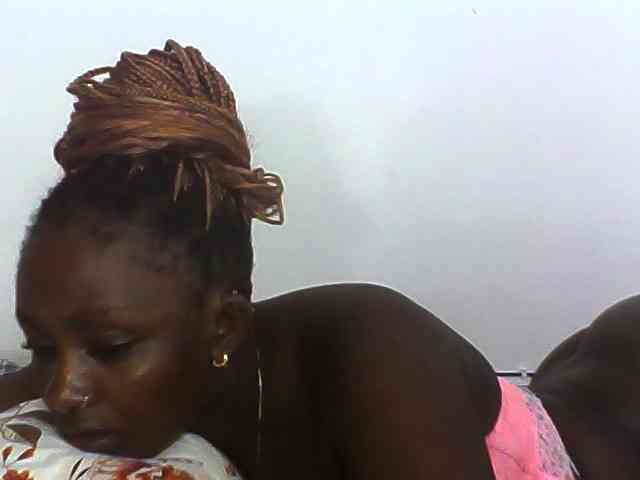 Sexydolly3 webcam