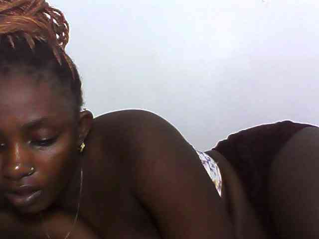 Sexydolly3 webcam