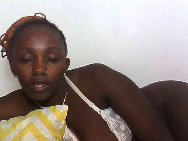 Sexydolly3 webcam