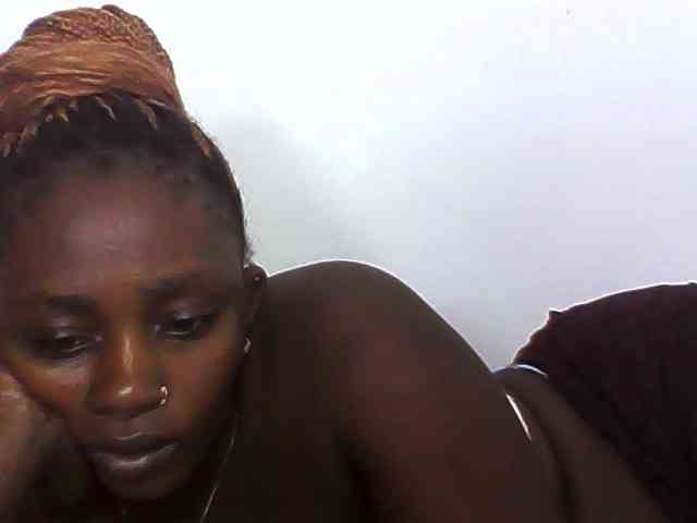 Sexydolly3 webcam