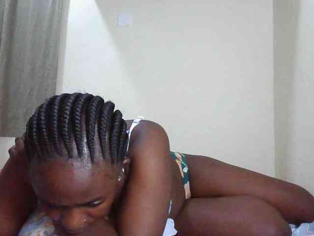 Sexydolly3 webcam