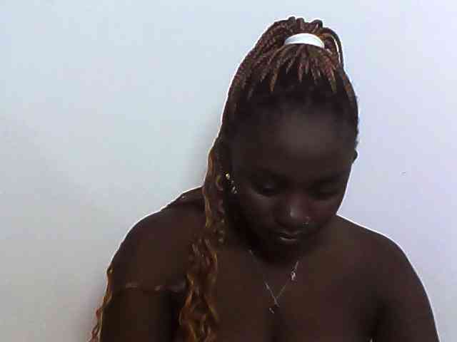 Sexydolly3 webcam