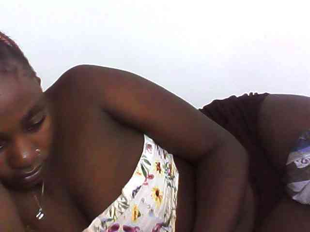 Sexydolly3 webcam