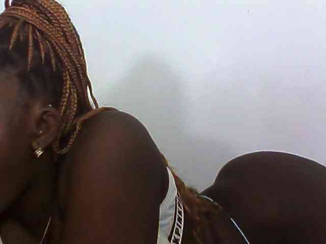 Sexydolly3 webcam