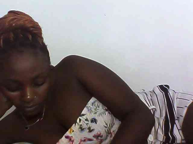 Sexydolly3 webcam