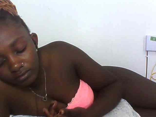 Sexydolly3 webcam