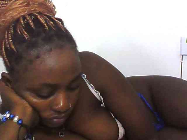 Sexydolly3 webcam