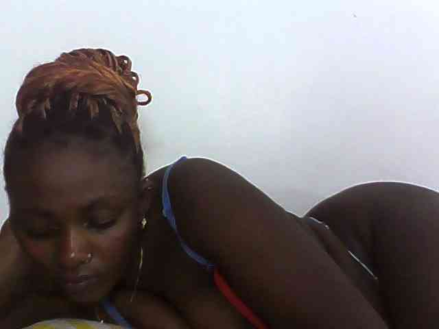 Sexydolly3 webcam