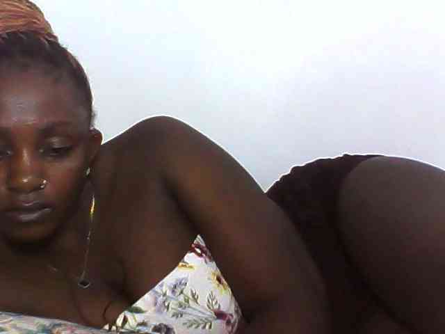 Sexydolly3 webcam