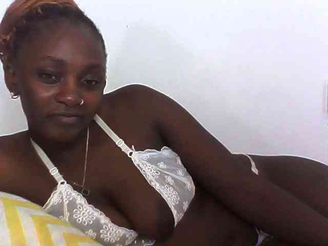 Sexydolly3 webcam