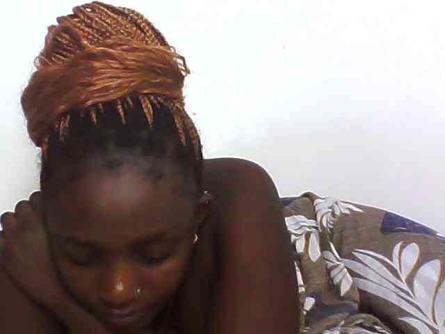 Sexydolly3 webcam