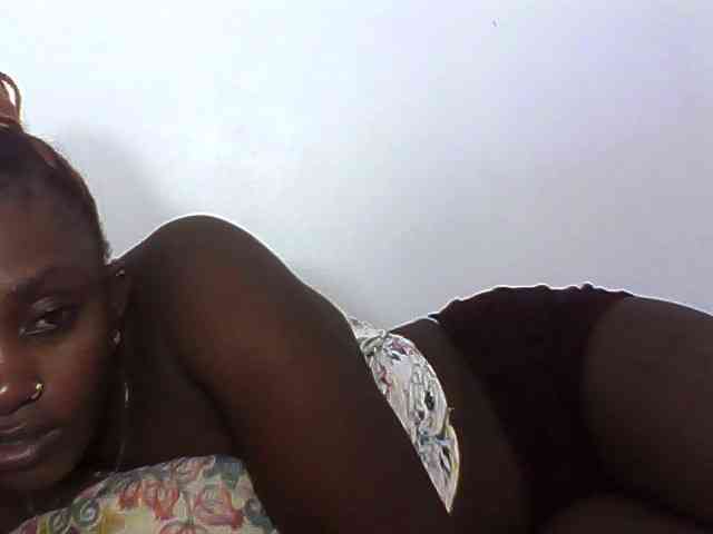 Sexydolly3 webcam