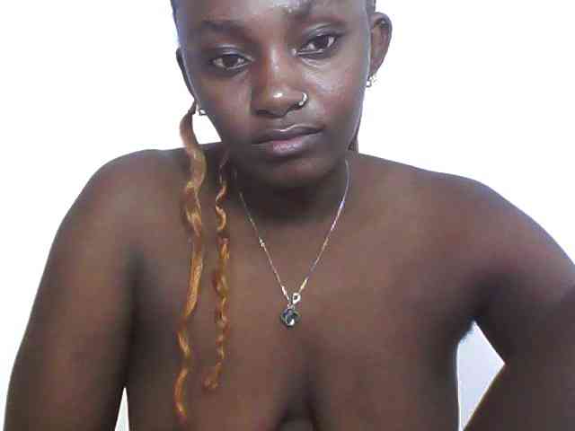 Sexydolly3 webcam
