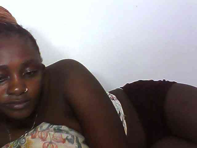 Sexydolly3 webcam