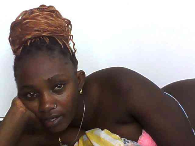 Sexydolly3 webcam