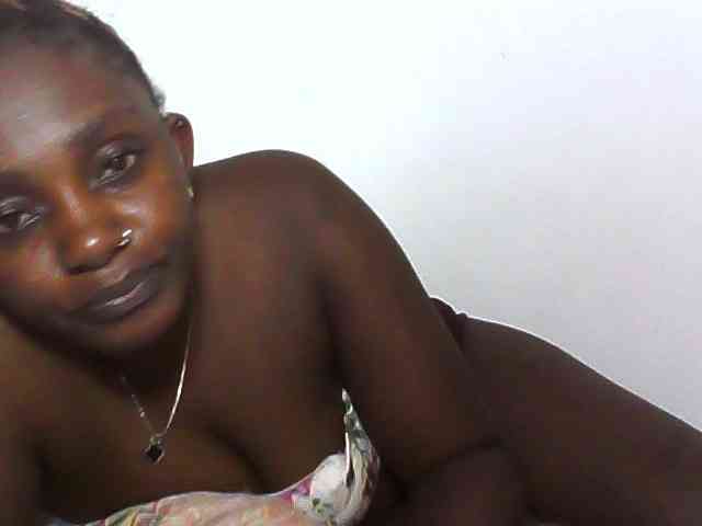 Sexydolly3 webcam