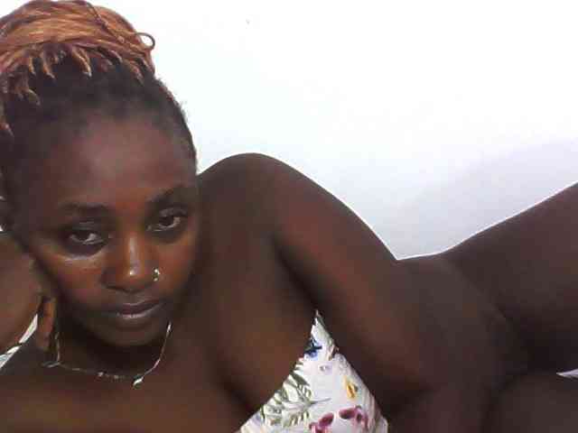 Sexydolly3 webcam