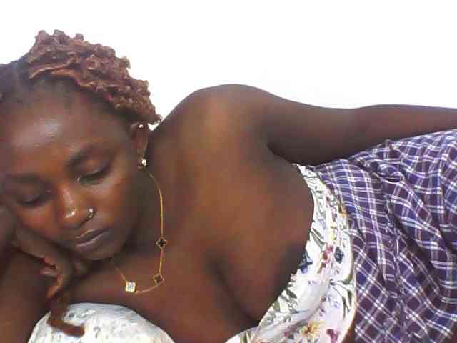 Sexydolly3 webcam