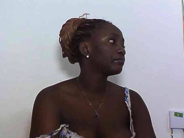 Sexydolly3 webcam