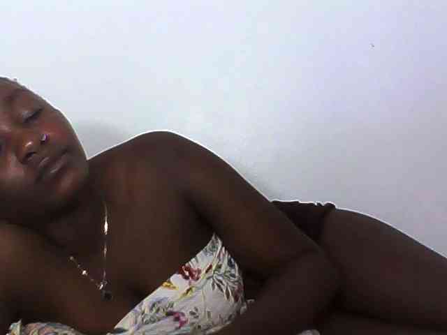 Sexydolly3 webcam