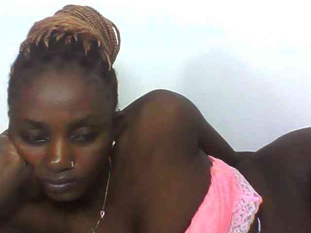 Sexydolly3 webcam