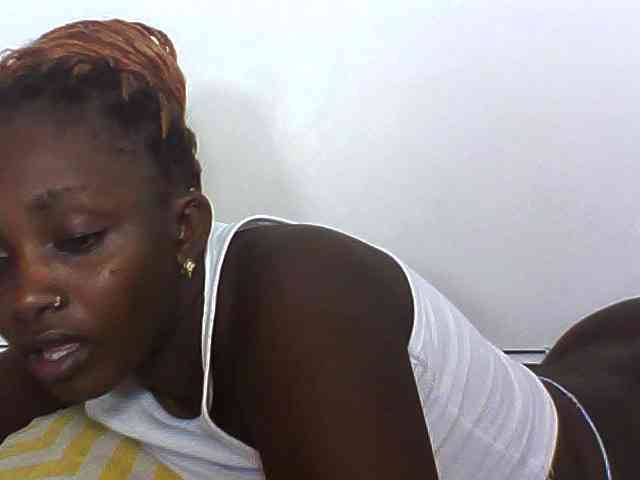 Sexydolly3 webcam