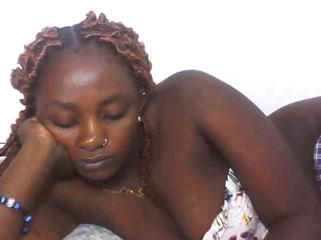 Sexydolly3 webcam