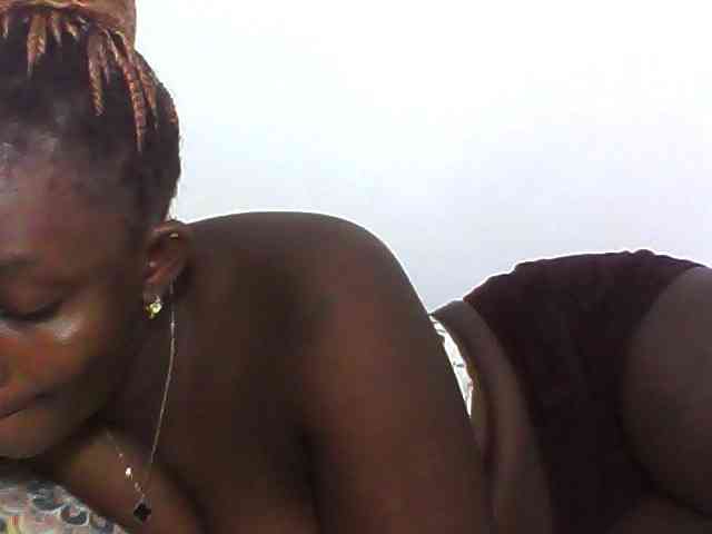 Sexydolly3 webcam