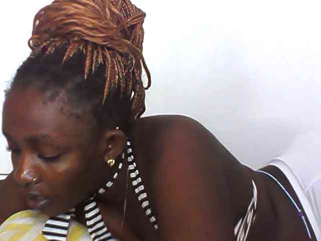 Sexydolly3 webcam