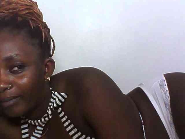 Sexydolly3 webcam