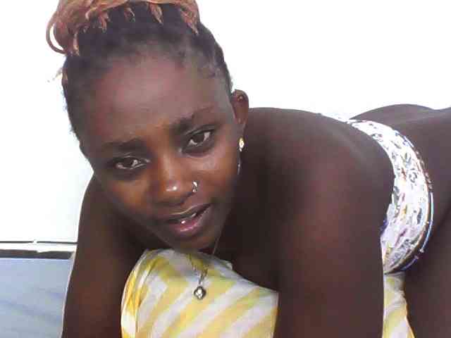 Sexydolly3 webcam